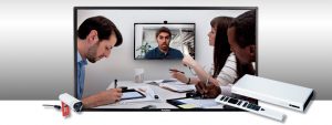 3-i-1 løsning med Polycom og Promethean, der tilbyder videokonference med Skype for Business