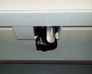 Kameraet kan også betjenes med fjernbetjening