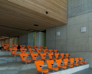 Ligesåvel som lokalerne kan sammenligges ved behov, så kan billede og lyd sammenligges