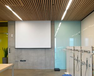 Lærredet er også integreret i loftet